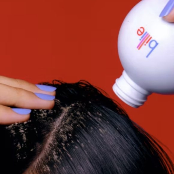 Billie Floof Dry Shampoo for dark hair - Picture 4 of 5